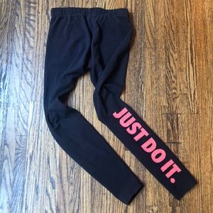 Moving Sale CLEARANCE - Nike leggings